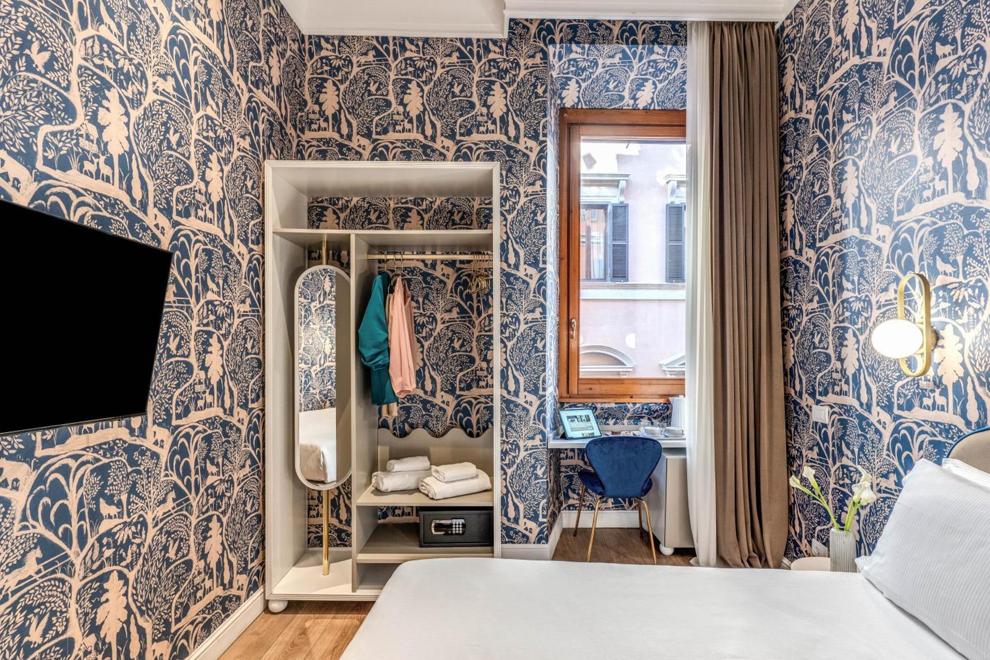 Townhouse Condotti 29 Рим Екстериор снимка